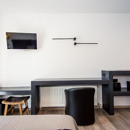 A & B Minimal Suite Ιι With Sea View In Argostoli 外观 照片