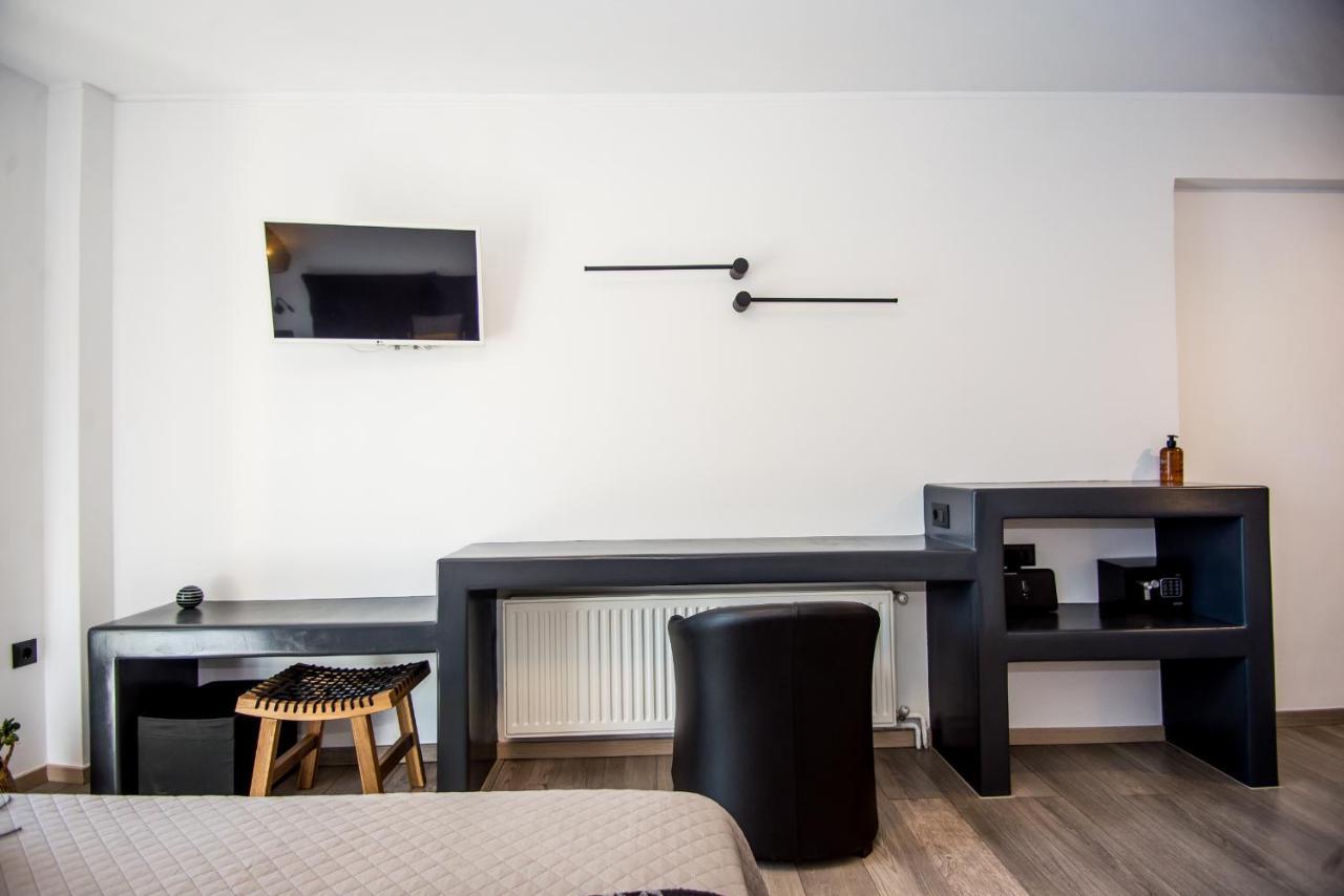 A & B Minimal Suite Ιι With Sea View In Argostoli 外观 照片