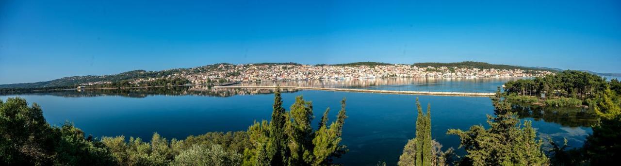 A & B Minimal Suite Ιι With Sea View In Argostoli 外观 照片
